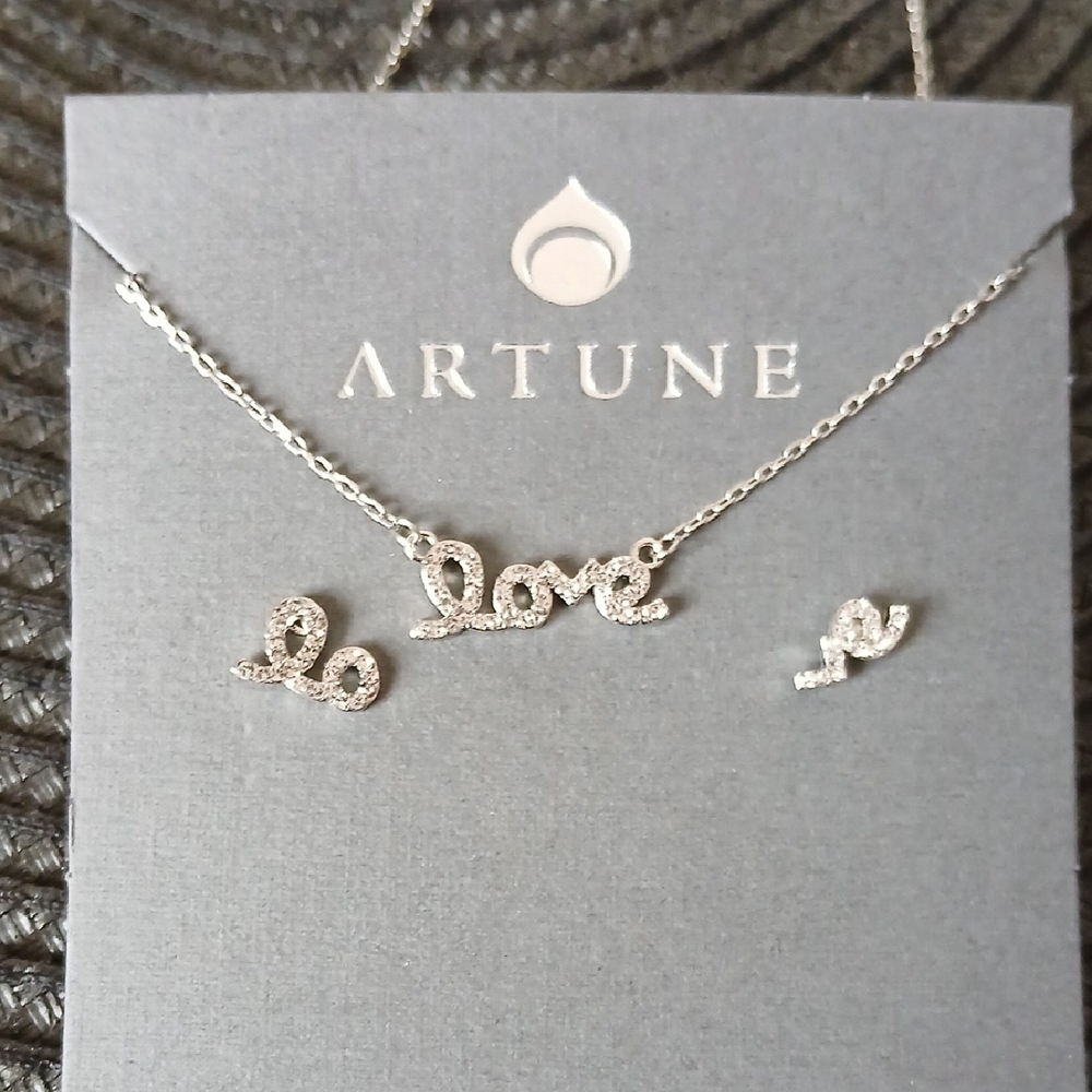 Artune Jewery Rhodium Plated Love Necklace Set